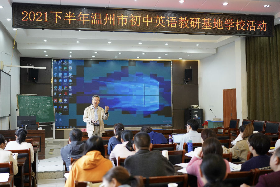 曹东老师封面.jpg
