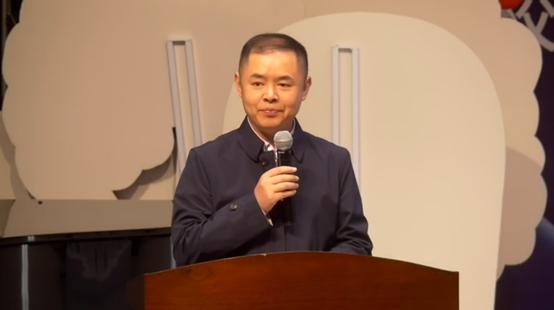 钟伟平校长致辞.jpg